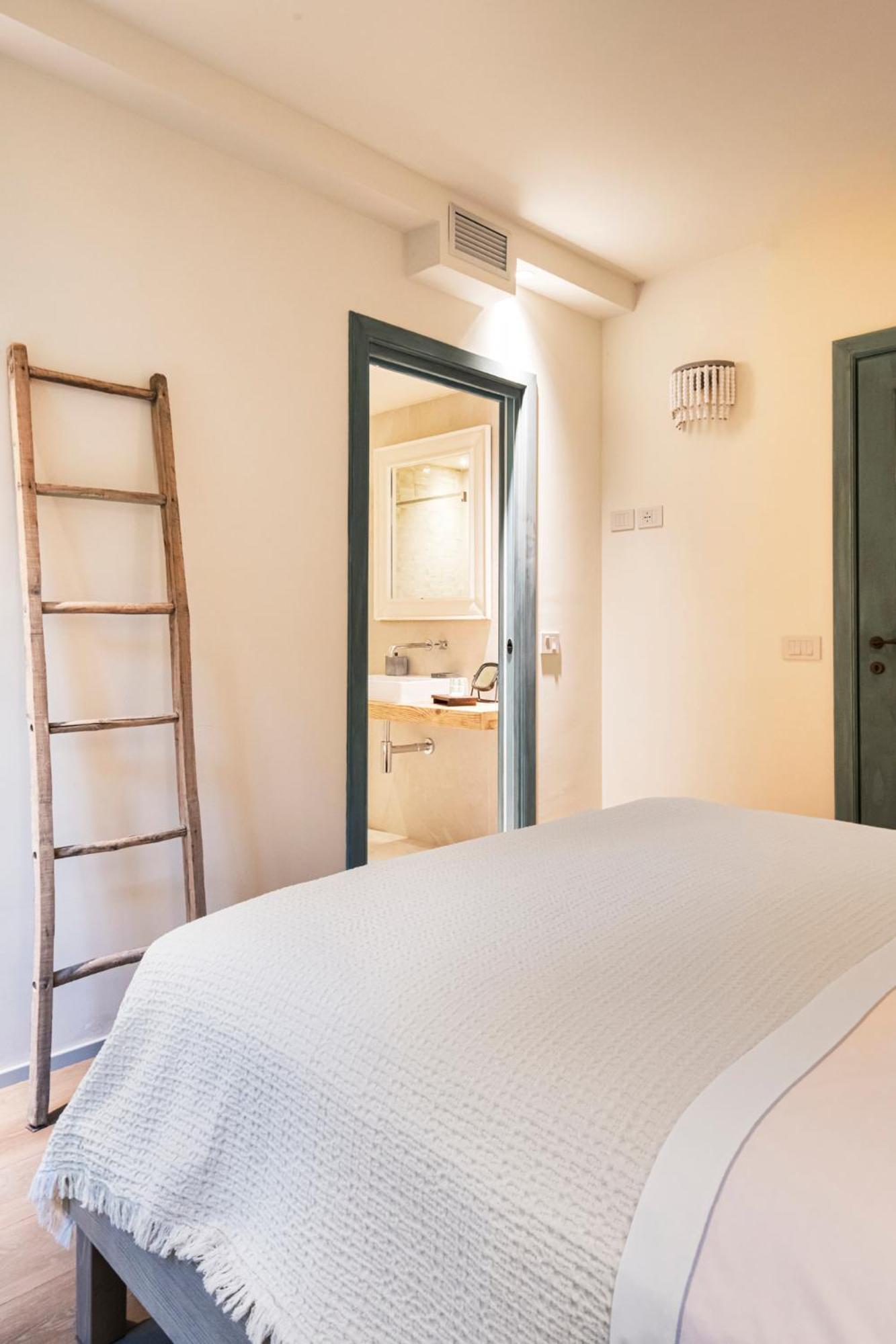 Asilo In Barolo Hotel Bagian luar foto
