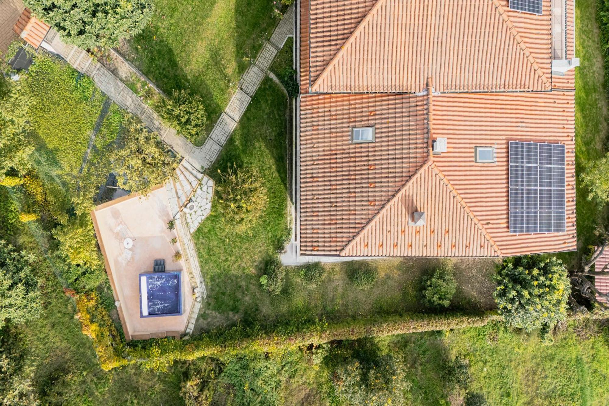 Asilo In Barolo Hotel Bagian luar foto